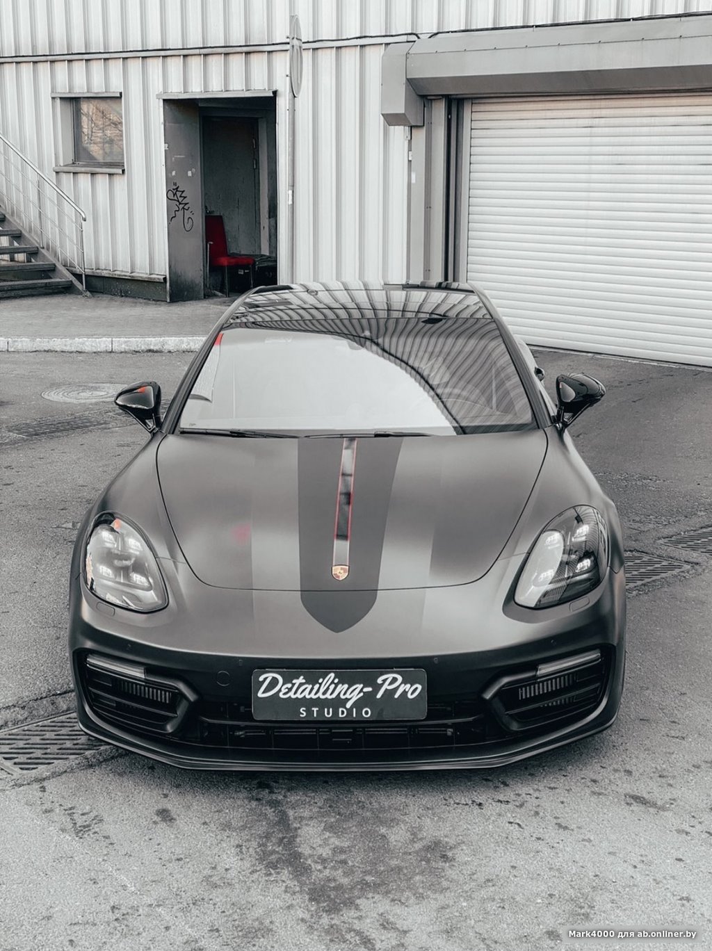 Как думаете, сколько стоит этот Porsche Panamera Turbo 2018 года выпуска?