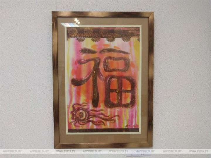 Художники-акварелисты представили свои работы в главном выставочном зале Бреста