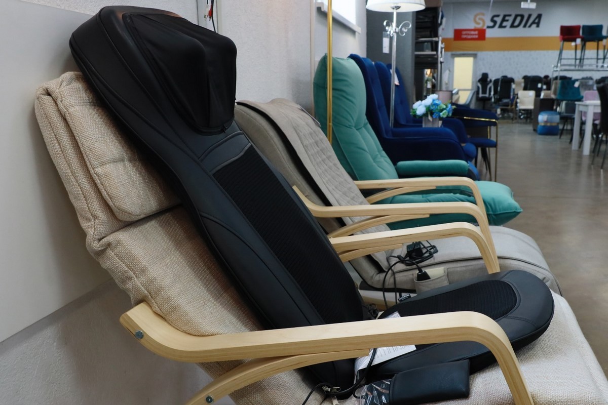 Был БОЛЬШОЙ – стал ОГРОМНЫЙ! Расширение ассортимента в дискаунтере мебели и фурнитуры «AksHome» на Вычулках!