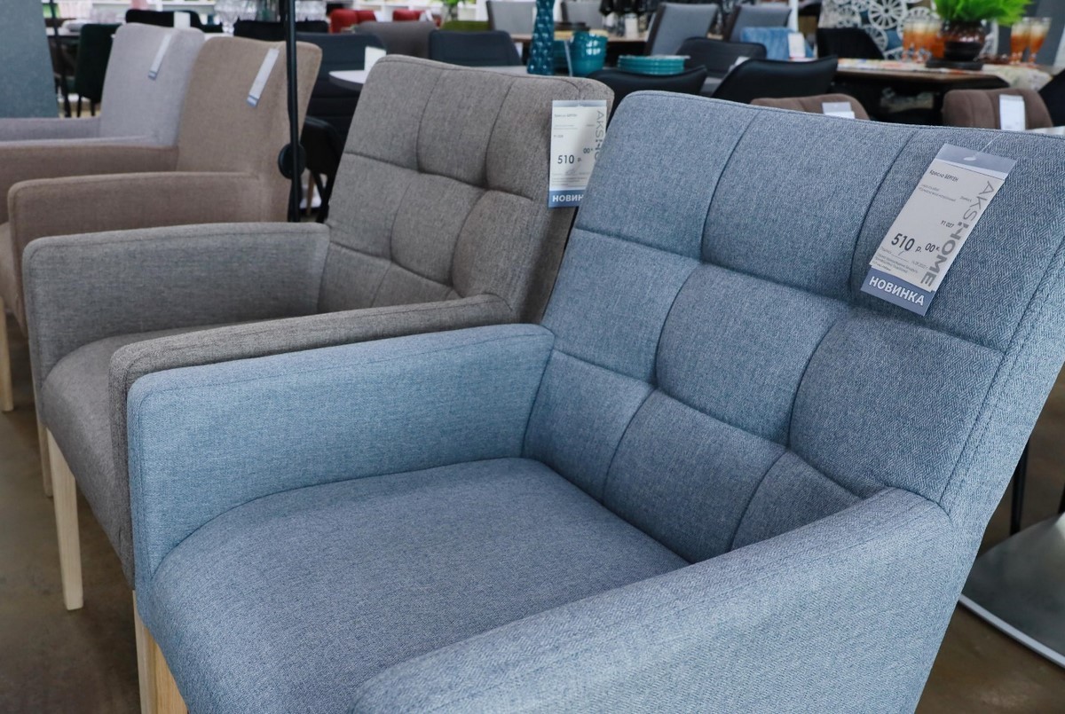 Был БОЛЬШОЙ – стал ОГРОМНЫЙ! Расширение ассортимента в дискаунтере мебели и фурнитуры «AksHome» на Вычулках!