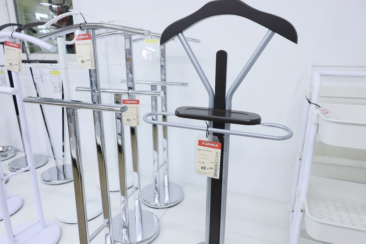 Был БОЛЬШОЙ – стал ОГРОМНЫЙ! Расширение ассортимента в дискаунтере мебели и фурнитуры «AksHome» на Вычулках!