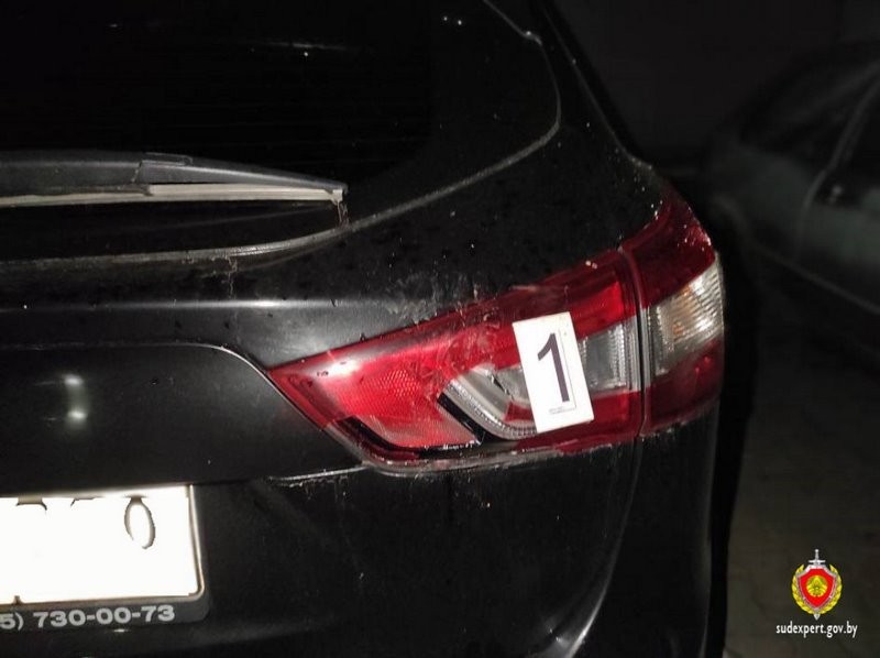 В Бресте пьяный мужчина повредил три автомобиля