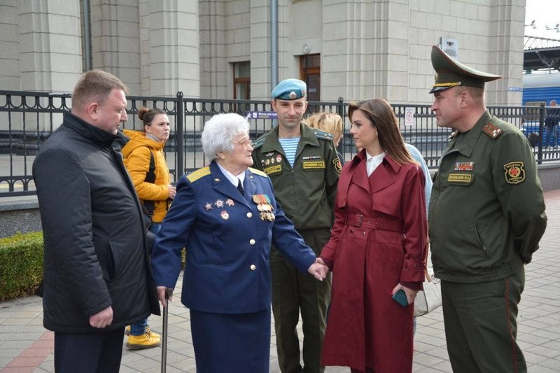 Единственная ныне живущая в мире женщина-штурман пикирующего бомбардировщика ПЕ-2 посещает Брест