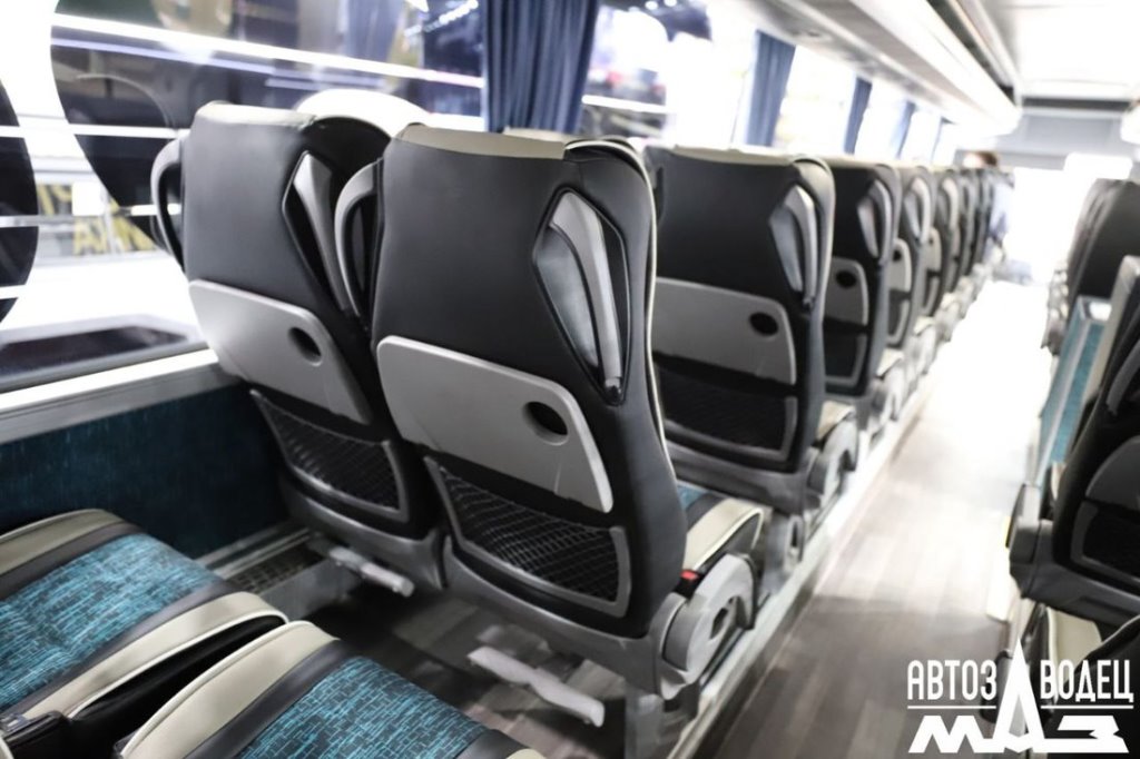МАЗ провел белорусскую презентацию своего нового междугороднего автобуса