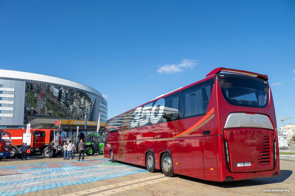 МАЗ провел белорусскую презентацию своего нового междугороднего автобуса