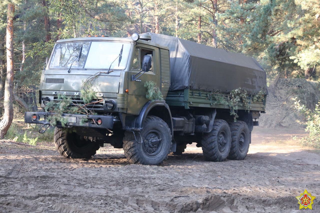 На полигоне «Брестский» проходит тактическое учение с одним из подразделений 115-го зенитного ракетного полка