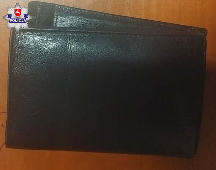 В Польше белорусы присвоили утерянный кошелек с деньгами