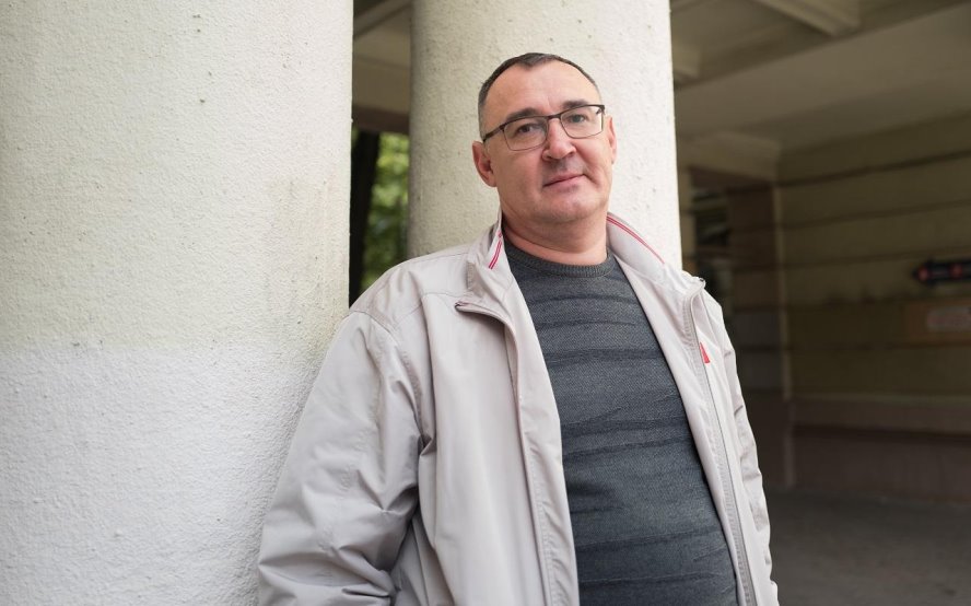 «Обменял часы на корову». Этот белорус решил посвятить жизнь работе в мастерской и ни о чем не жалеет