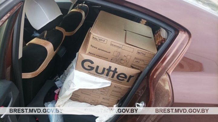 У предпринимателя в Брестской области украли крепления для водосточных труб на сумму превышающую 7000 рублей