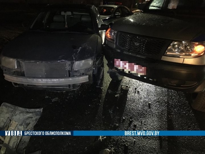 ДТП с участием милицейского автомобиля произошло в Пинске