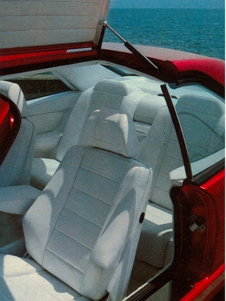 Очень редкий Mercedes Sbarro Gullwing покидает Беларусь. Его забирают в США