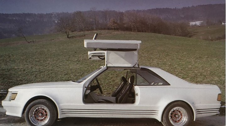 Очень редкий Mercedes Sbarro Gullwing покидает Беларусь. Его забирают в США