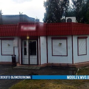 Недостача 14 тысяч. Продавщица 2 месяца просаживала выручку в онлайн-казино