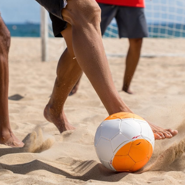 Мамы выходят на поле: в Бресте пройдет необычный футбольный турнир