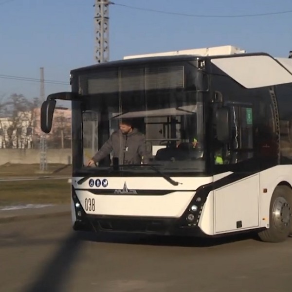 Как 45 лет назад по Бресту пошёл первый троллейбус — рассказывают те, кто это помнит