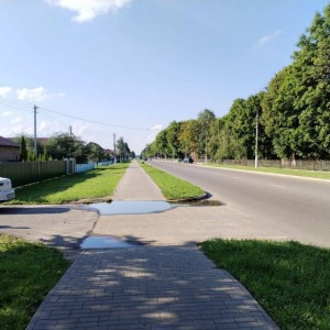 Велосипедист врезался в грузовик. Теперь у водителя авто проблемы