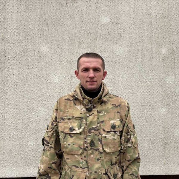 Белорус забрался в горящую квартиру через балкон, чтобы спасти женщину