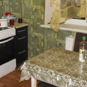 12-летняя девочка доставлена в больницу с признаками отравления алкоголем