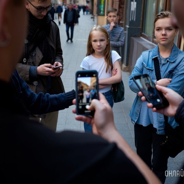 Мастер выложила видео клиентки без спроса — чем это закончилось