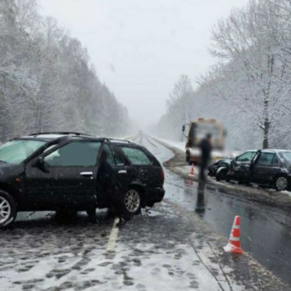 Лобовое столкновение под Кобрином — подробности ДТП