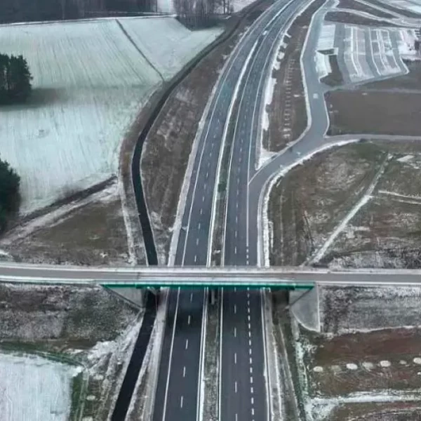 На польской скоростной дороге до границы с РБ открыли для движения новый участок