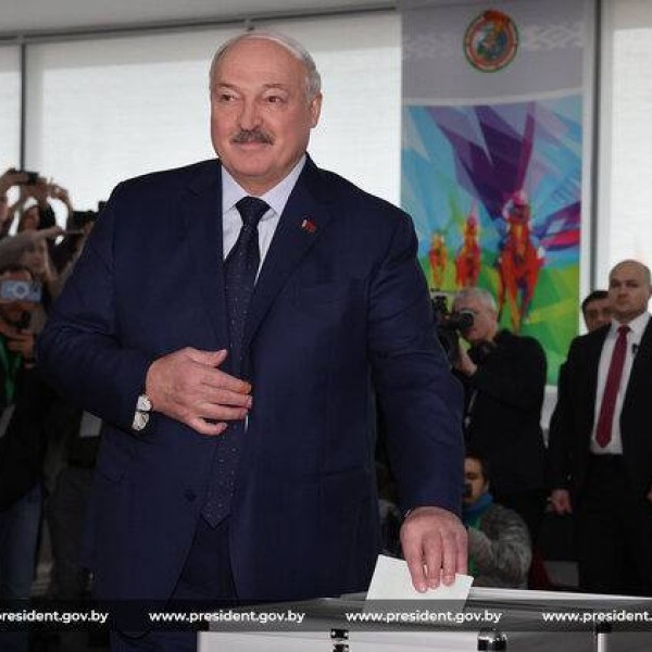 Предварительные результаты выборов: Лукашенко набирает 86,82% голосов