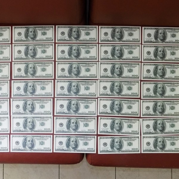 Чтобы скрыть воровство денег у отца, белорус придумал «манипуляцию» с купюрами