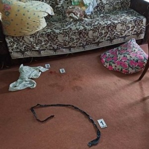 Знакомство в интернете привело к трагедии.  В Беларуси мужчина ударил девушку ножом в живот и связал скотчем