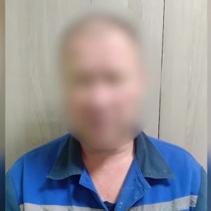 В Беларуси мужчины поссорились на улице — один из них поджёг машину обидчика