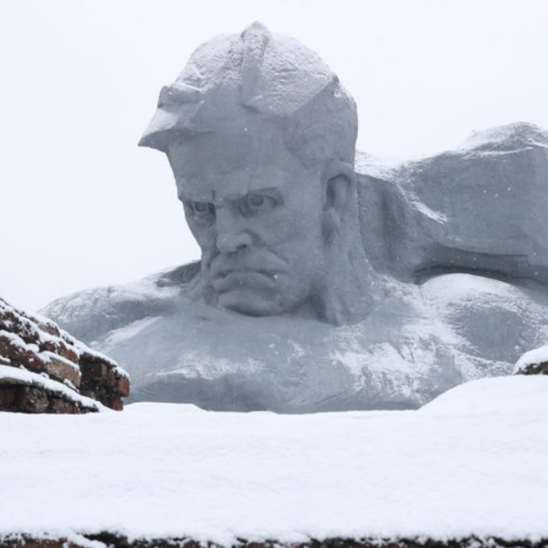 В Бресте выпал снег — небольшой фоторепортаж