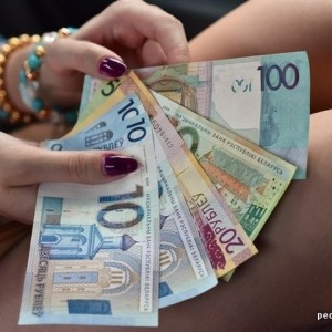 Бухгалтер кооператива за счет жильцов увеличивала свои доходы