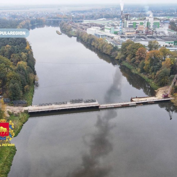 Стеклянный пол и подсветка: как преобразится самый длинный подвесной мост Беларуси