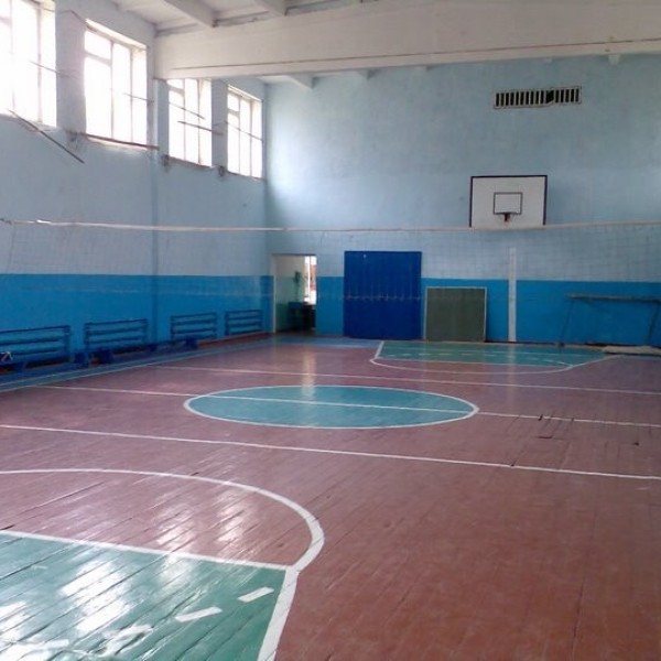 Учитель тренировал несуществующих детей — и заработал больше 9000 рублей