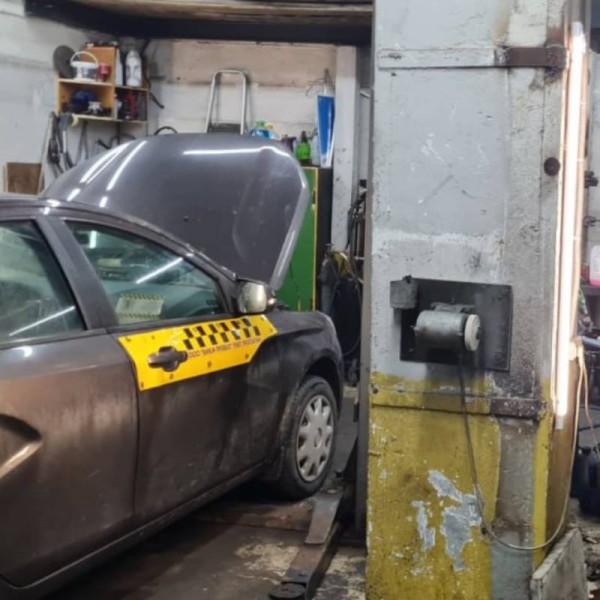 Один недовольный клиент — и проверка: как в Барановичах вскрыли нелегальный бизнес