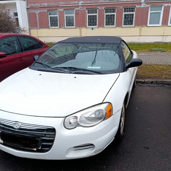 Неэксплуатируемые авто в Бресте эвакуируют: что нужно знать владельцам