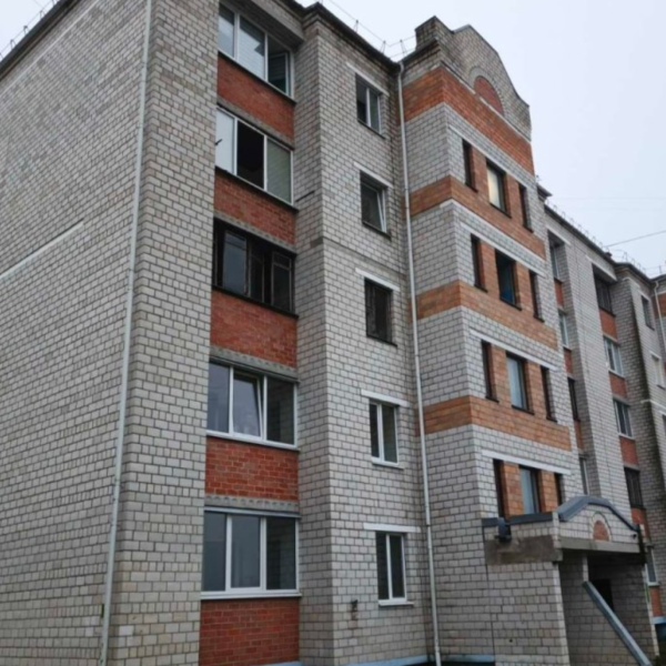 Спасли 8 человек, из них 6 детей: подробности пожара в многоэтажке Столина