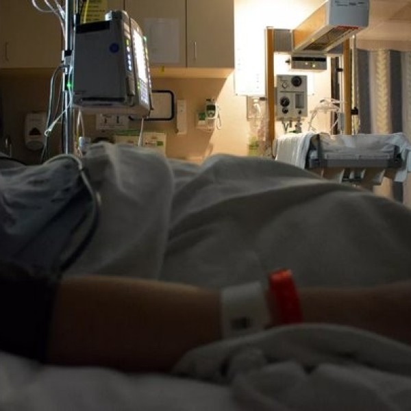 «Состояние расценивается как тяжелое». Что известно о мальчике, выжившем после взрыва в Жлобинском районе