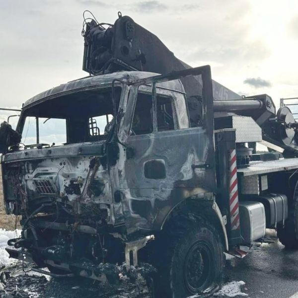 Грузовик в огне на трассе М1 под Брестом — есть видео