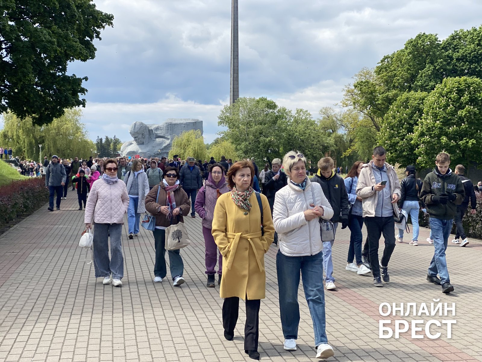 Брест празднует День Победы — большой фоторепортаж