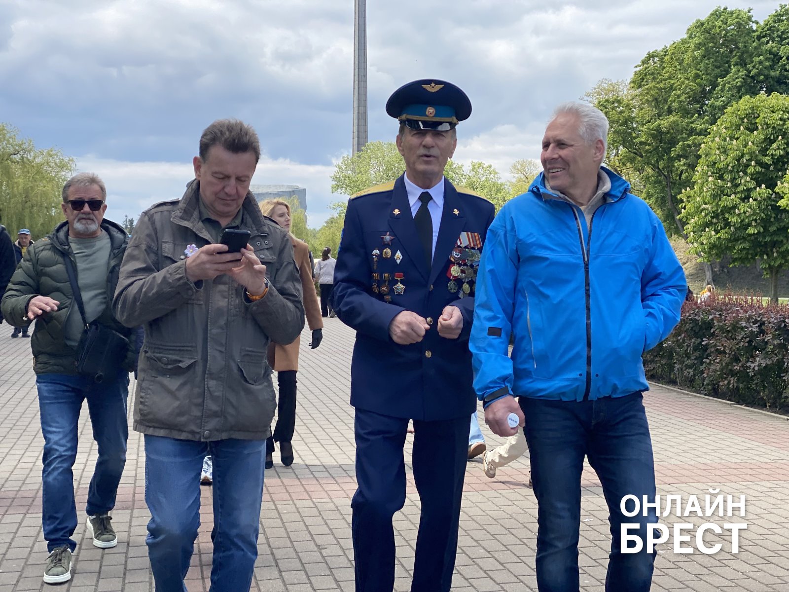 Брест празднует День Победы — большой фоторепортаж