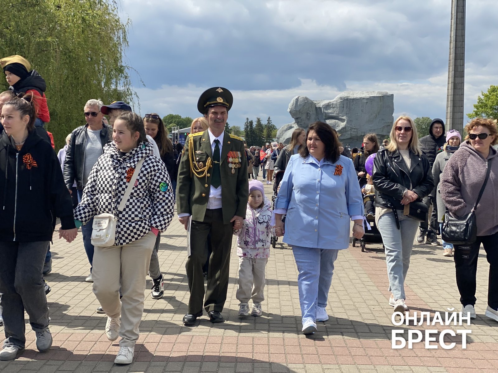 Брест празднует День Победы — большой фоторепортаж