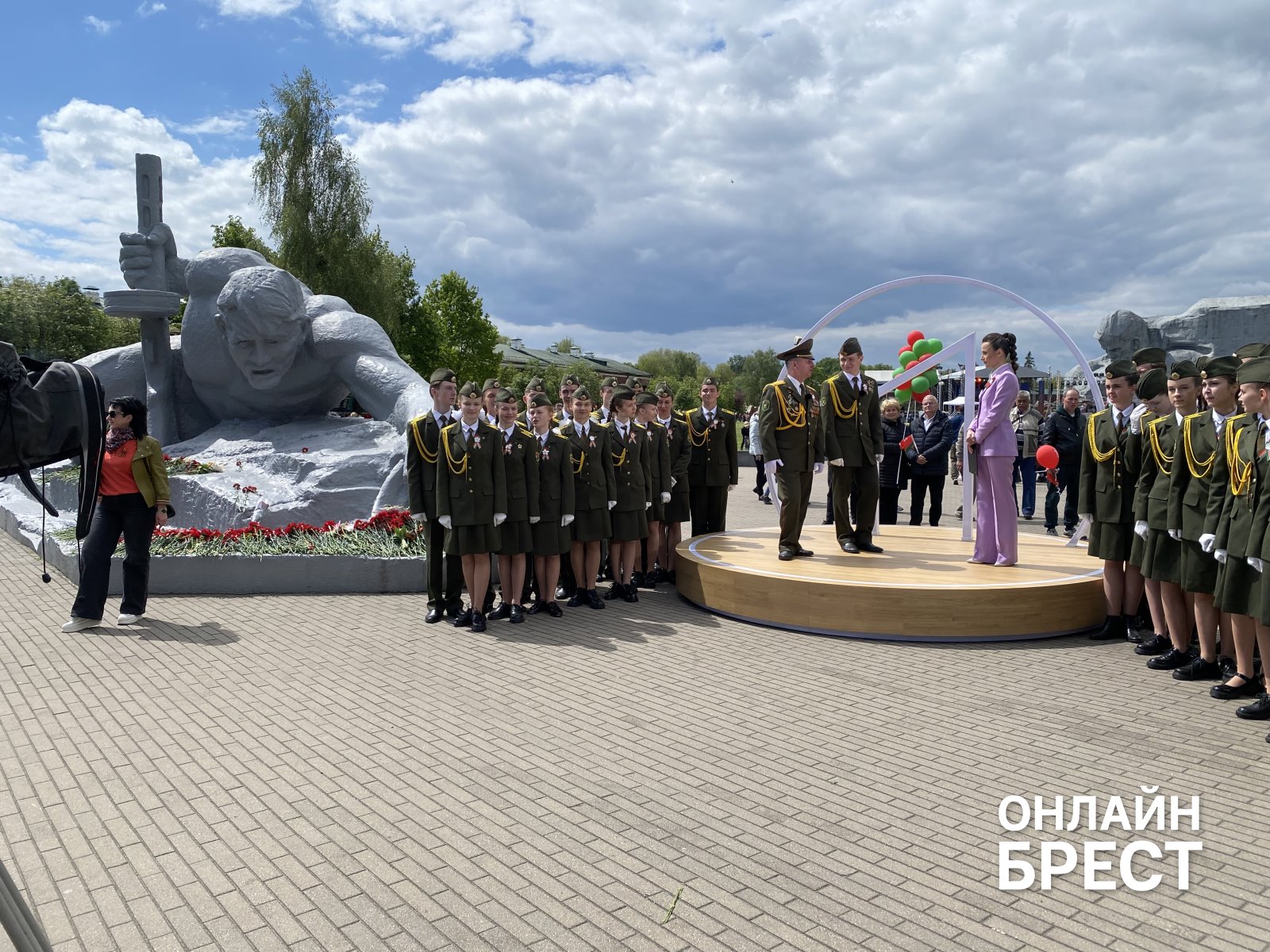 Брест празднует День Победы — большой фоторепортаж