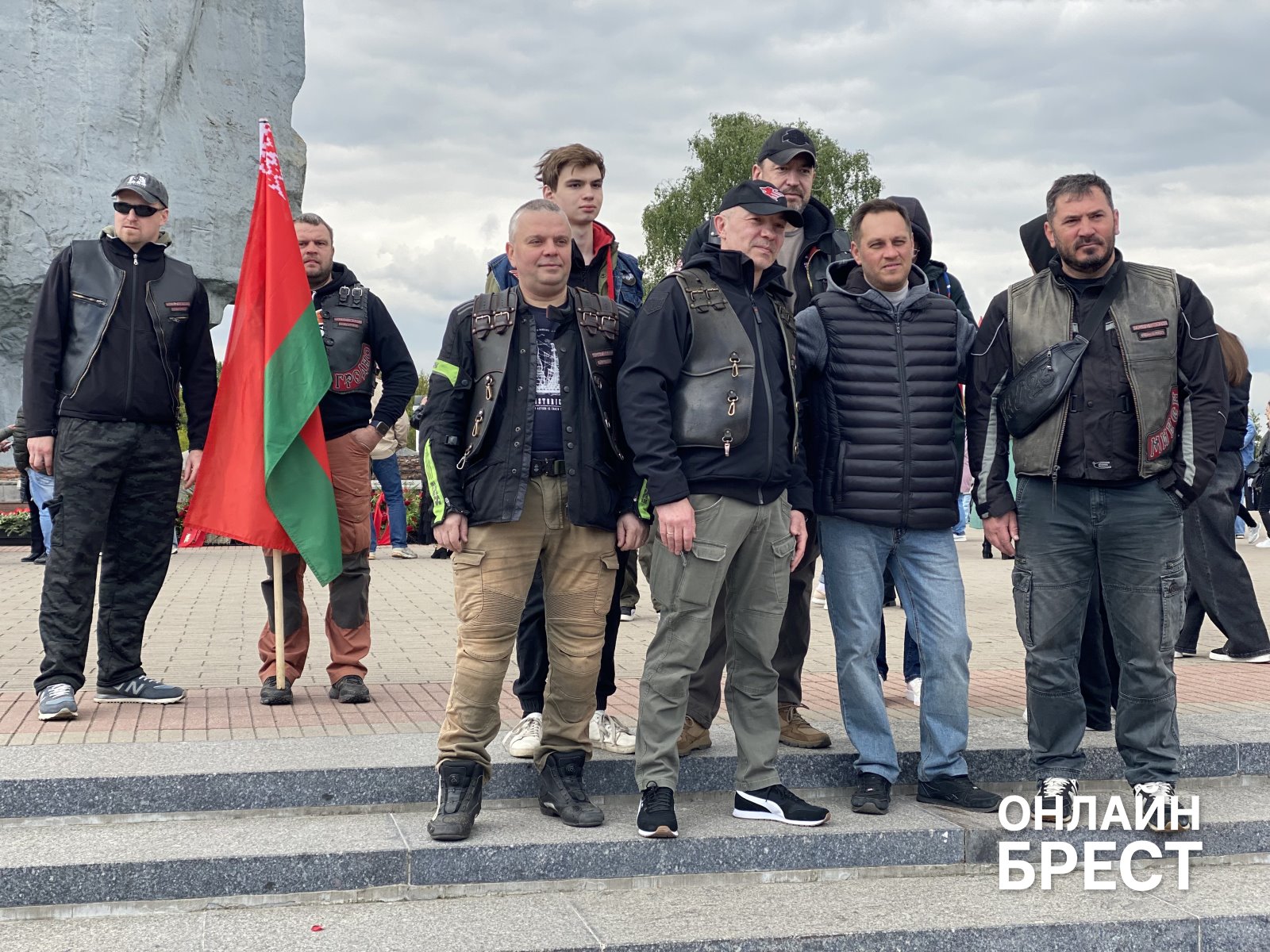 Брест празднует День Победы — большой фоторепортаж