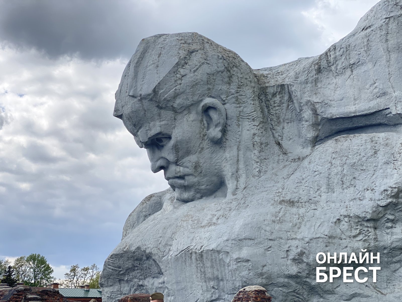 Брест празднует День Победы — большой фоторепортаж