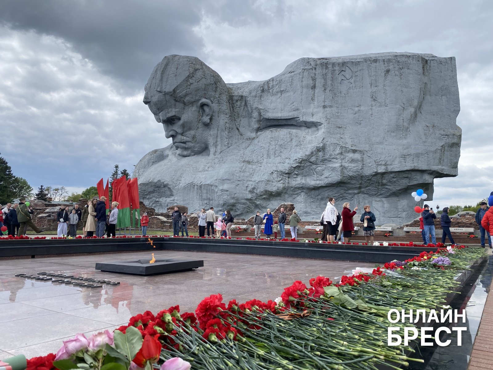 Брест празднует День Победы — большой фоторепортаж