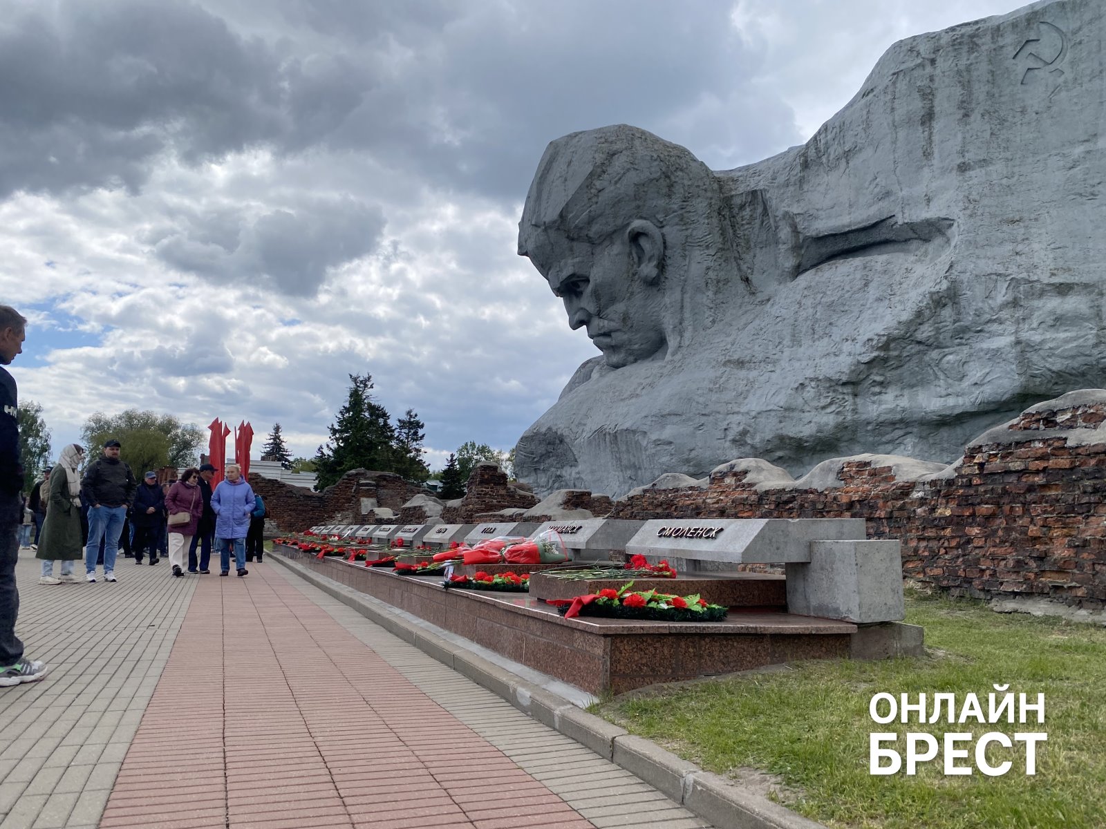 Брест празднует День Победы — большой фоторепортаж