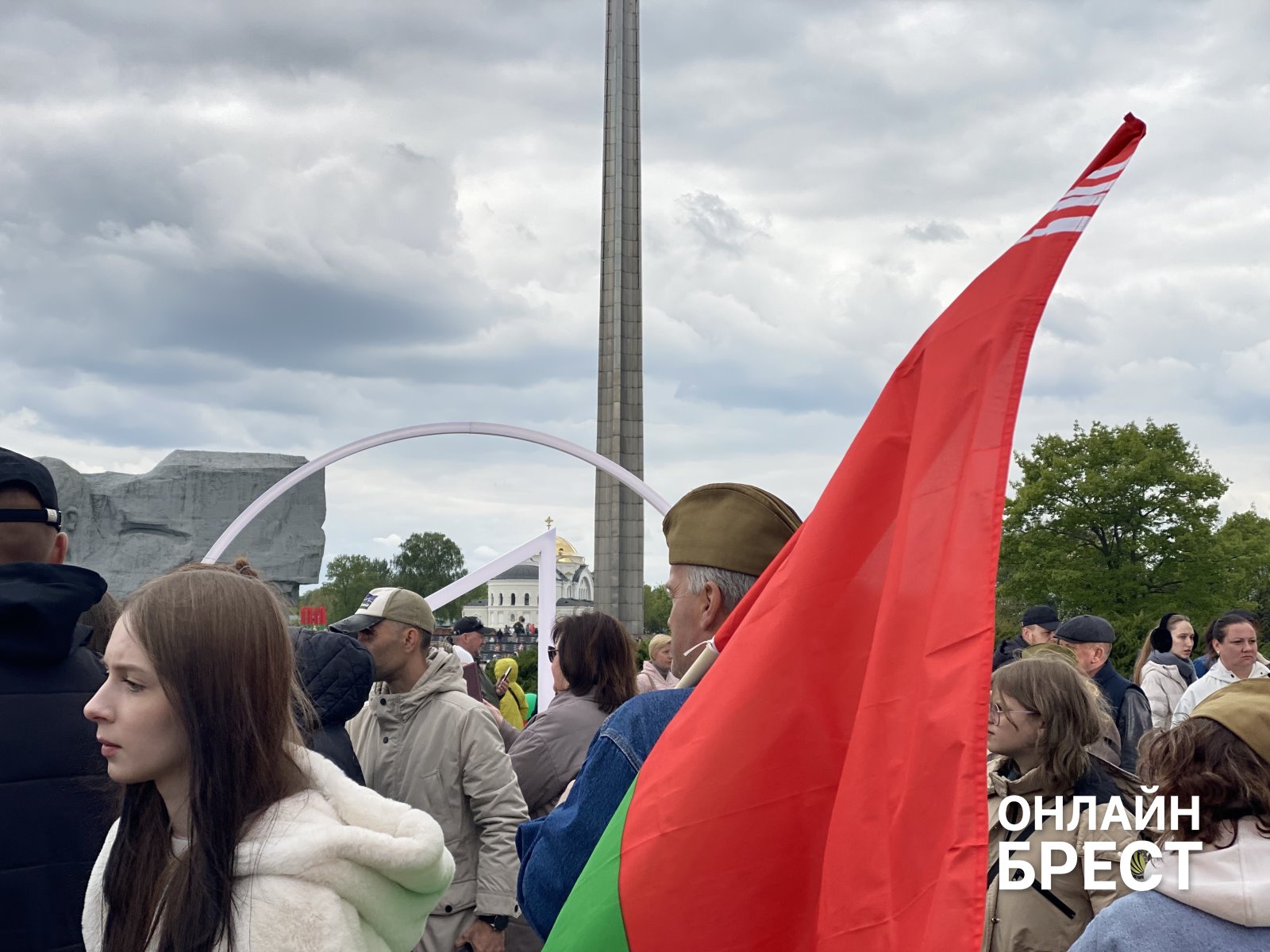 Брест празднует День Победы — большой фоторепортаж