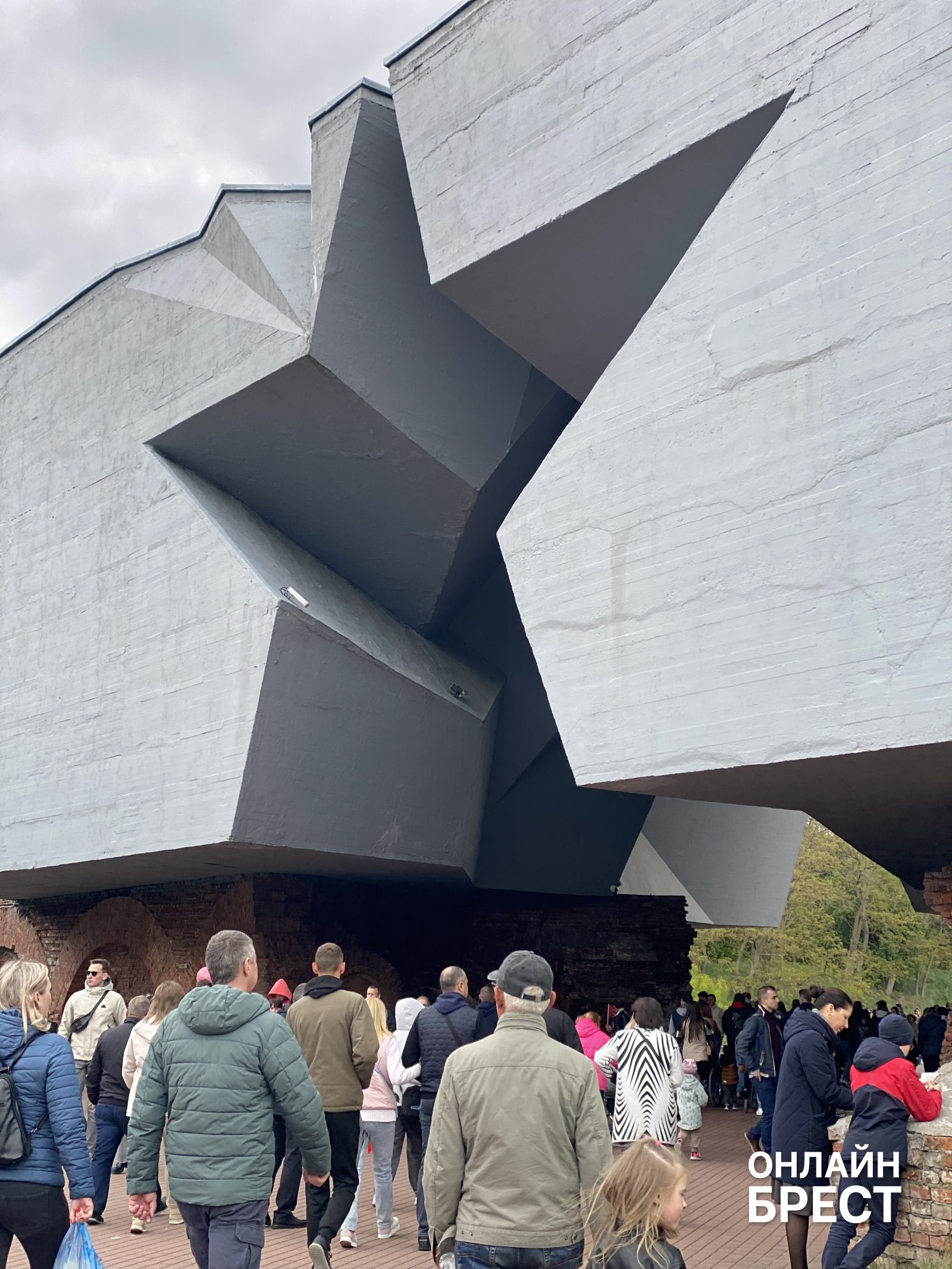 Жителя Бреста оштрафовали за проведение нелегальных экскурсий