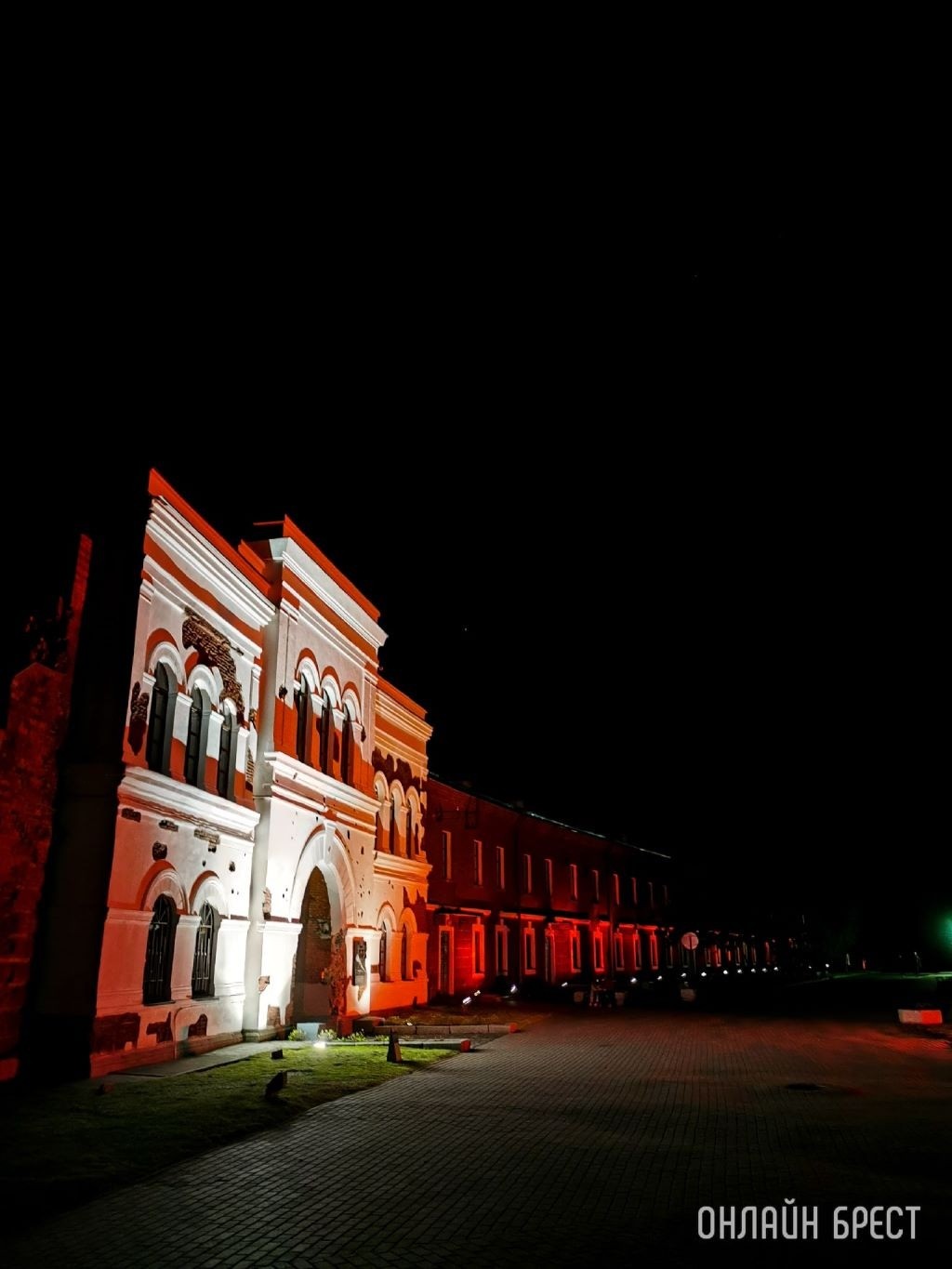 Праздничную иллюминацию включат в Бресте с 30 апреля по 10 мая