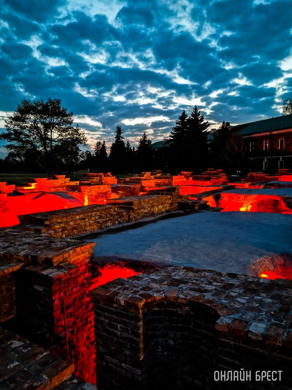 Праздничную иллюминацию включат в Бресте с 30 апреля по 10 мая